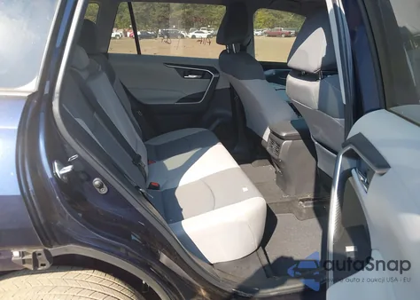 2022 Toyota Rav4 Xle z USA, uszkodzony, nr VIN 2T3W1RFV5NW230134